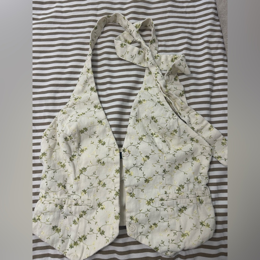 Lulu's Cream Halter Vest